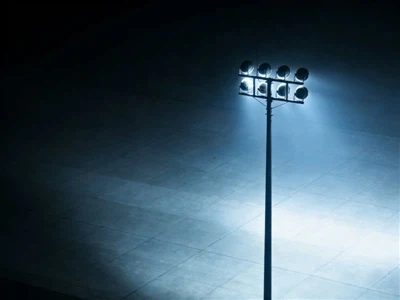 Kako izbrati najboljše LED visoke jamborne luči za stadion?